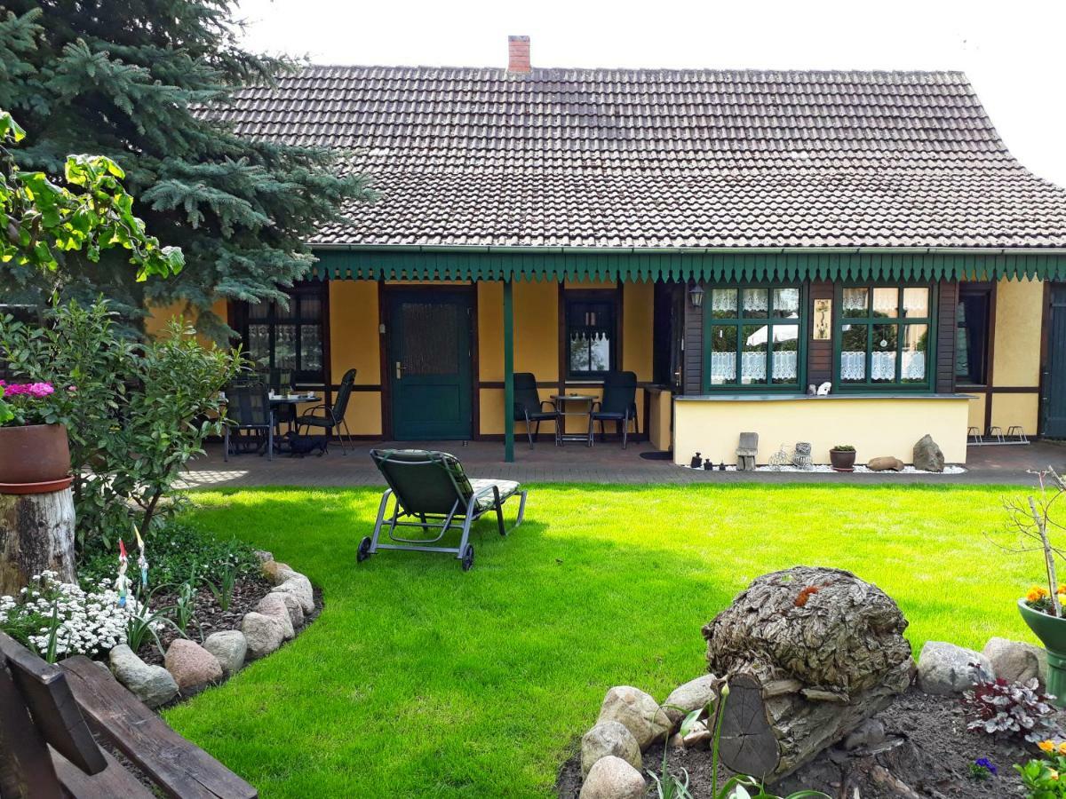 Pension Zum Weissen Hirsch Reitwein Exteriér fotografie