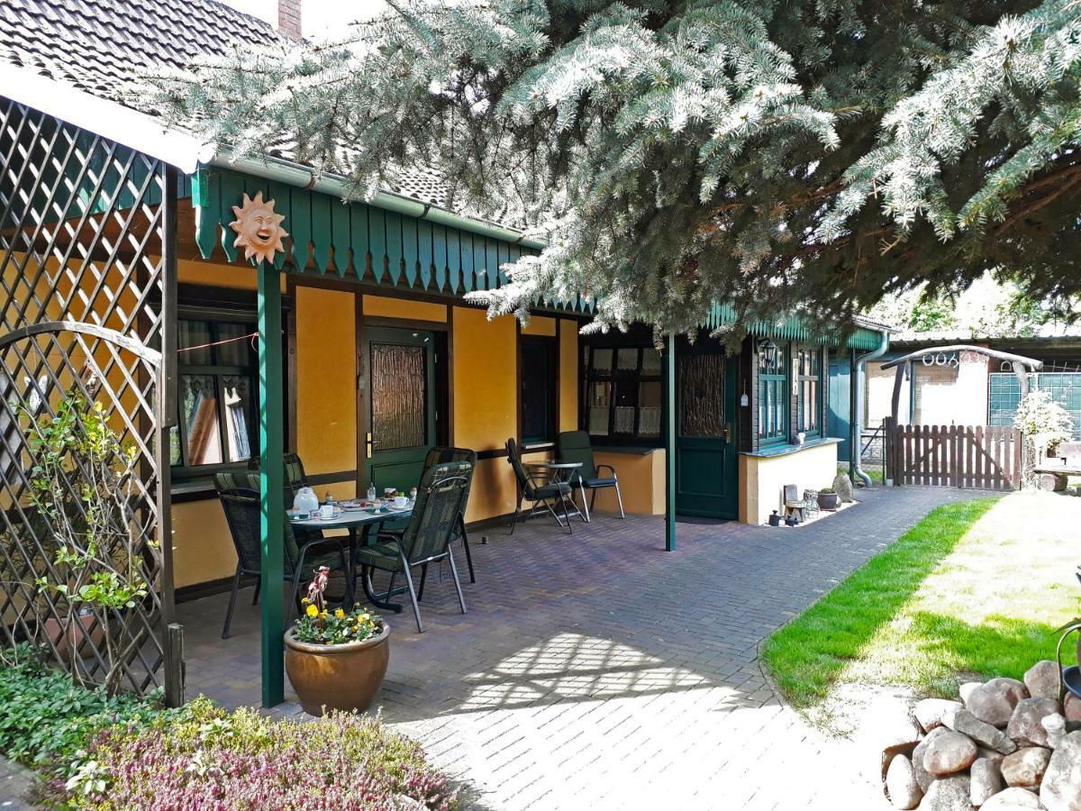 Pension Zum Weissen Hirsch Reitwein Exteriér fotografie